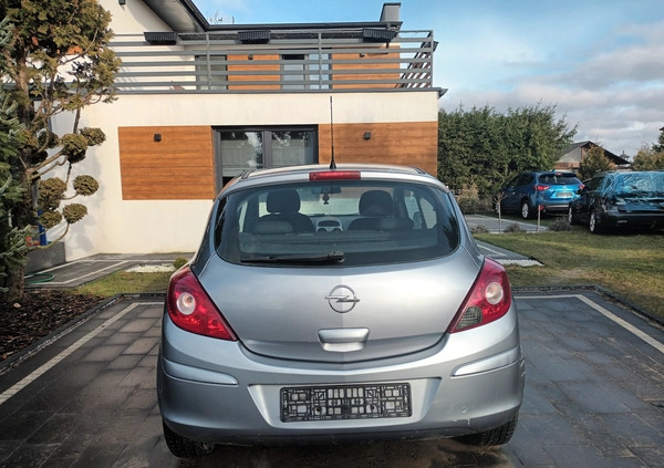 Opel Corsa cena 5900 przebieg: 214000, rok produkcji 2009 z Chojnice małe 22